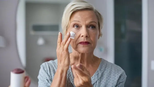 Menopoz Döneminde Cilt Bakımı: Rutininizi Oluşturun